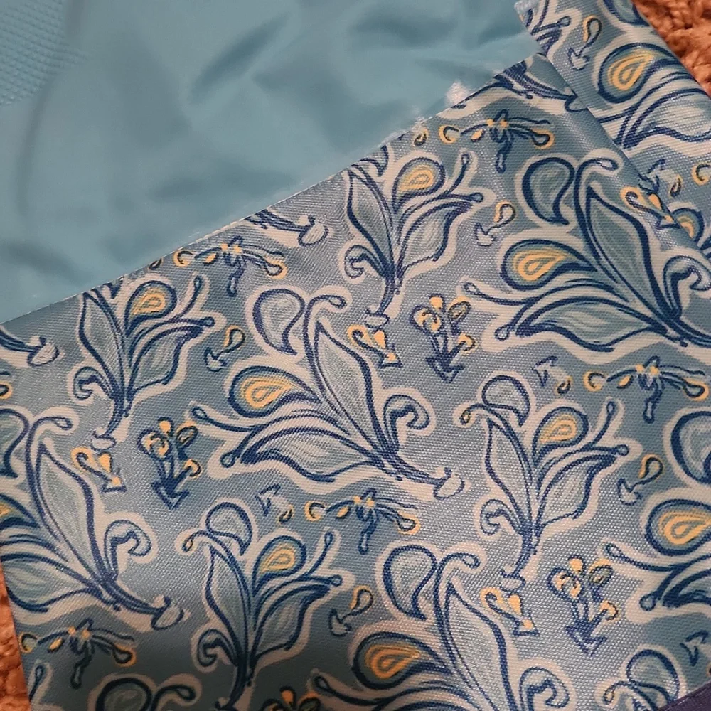 NEW Long Blue Cleaning Gloves with Patterned Cuffs - Picture 4 of 7
